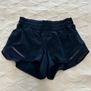 Hotty Hot Low-Rise Lined Short 2.5"